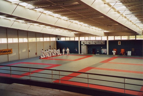 Photo d'un des gymnase du centre CIS Besançon
